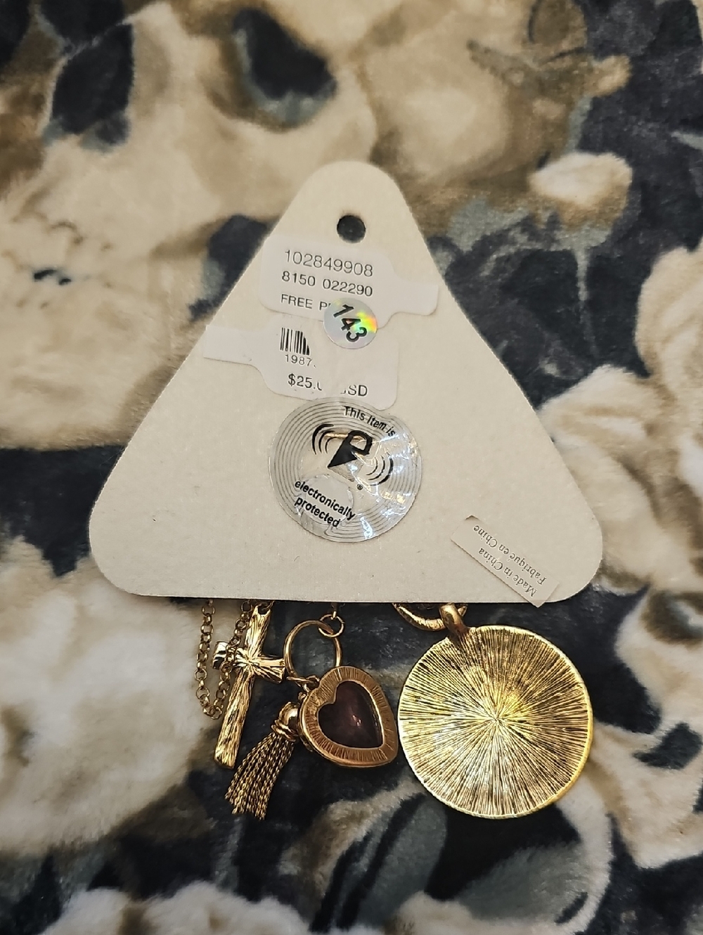 NWT Free People Carry On Pin Gold Tone Brooch Heart Charms Safety Pin - Picture 3 of 6